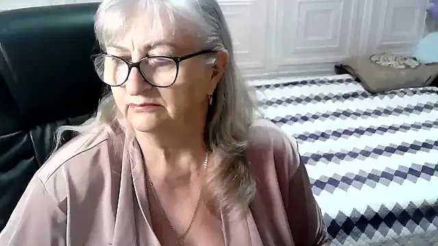 LolkaAlyss on StripChat