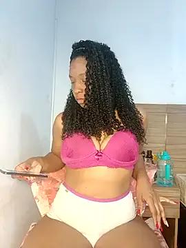 Luhma_hot on StripChat