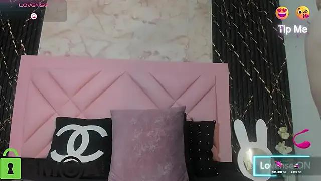 maia_bianchi on StripChat 