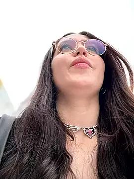 meow_girl on StripChat