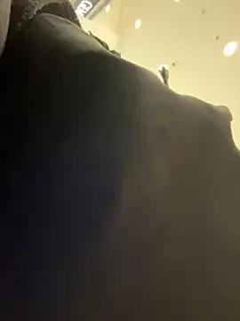 MiniVi on StripChat 
