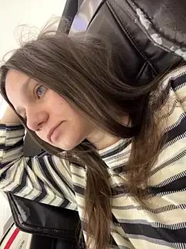 MiniVi on StripChat