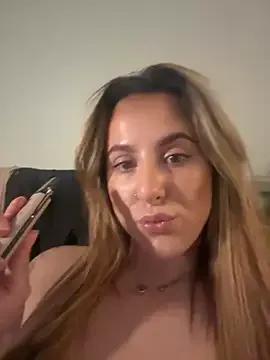 Missyemily on StripChat 