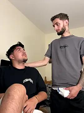 mixedcouplee69 on StripChat
