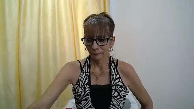 mommysexy16 on StripChat 