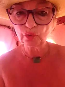 MucMilf59 on StripChat 