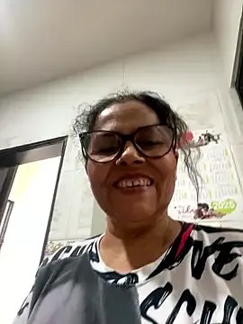 Nadia-melej on StripChat