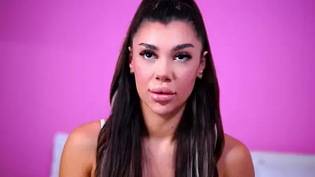 NatyDesiree on StripChat