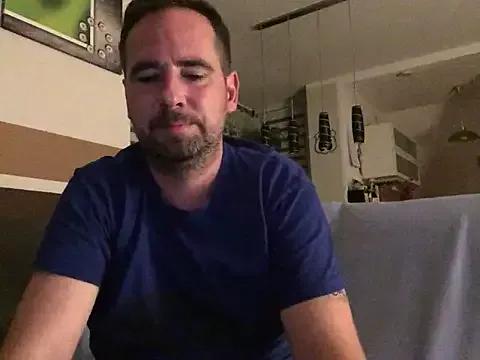 neoslave951 on StripChat