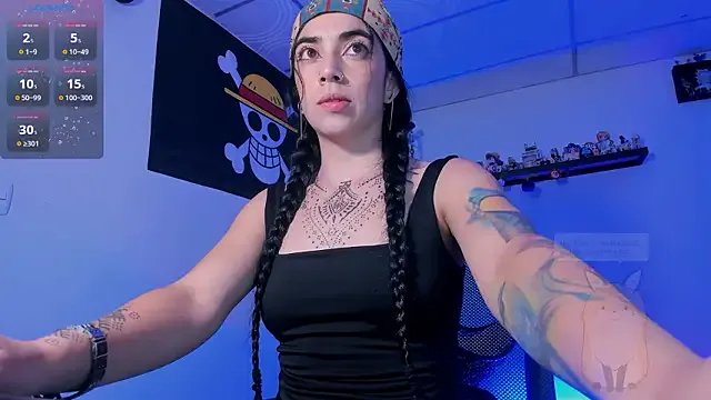 Nina-monroe — remove bra