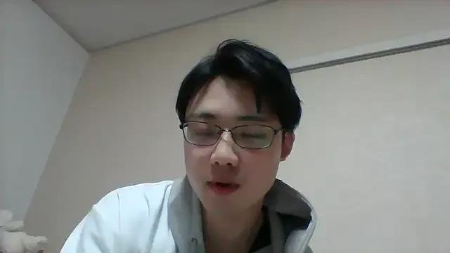 nunnun00 on StripChat 