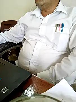 Office_online1 on StripChat 