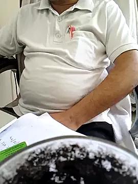 Office_online1 on StripChat 