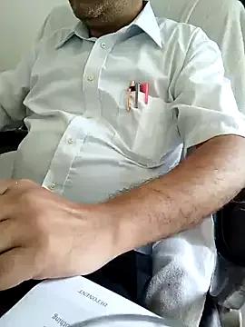 Office_online1 on StripChat 