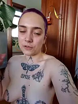 OllympeKaii on StripChat 