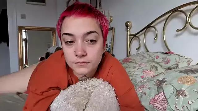 OllympeKaii on StripChat 