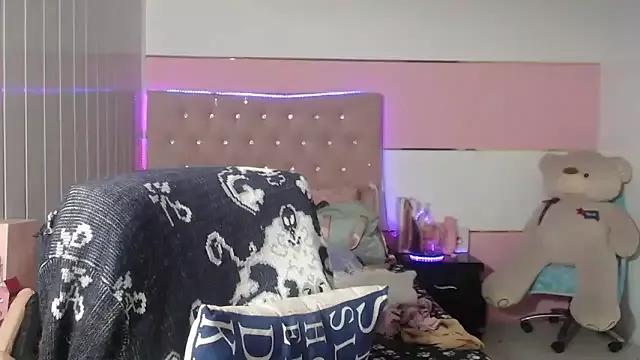 patty_squirt_ on StripChat 