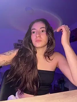 Pr1nc3ssgabi — Play with tits and spit