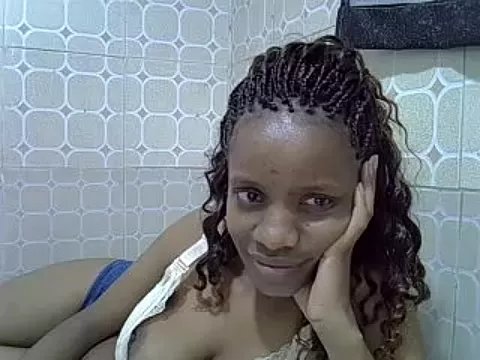 prettybeee on StripChat