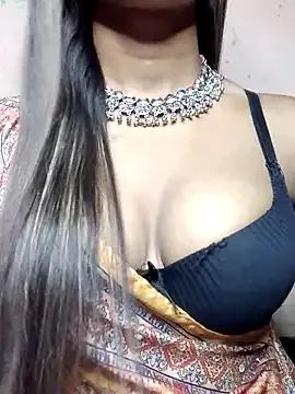 priyanka1345 on StripChat