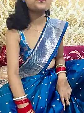 RealcoupleP on StripChat