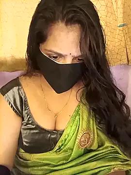 Rising_Smiler on StripChat 