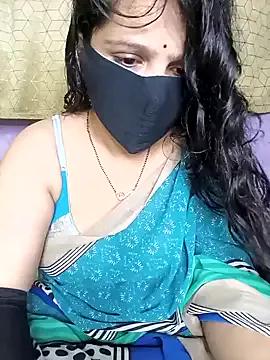 Rising_Smiler on StripChat 