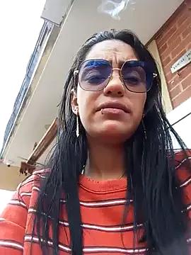 Sara-77 on StripChat 