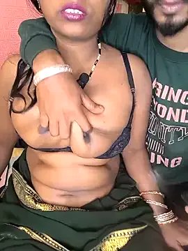 Secret_Couple_X on StripChat