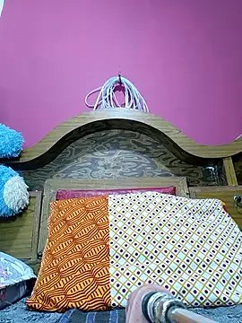 sexychutxxx7 on StripChat