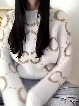 SHARONRodrig on StripChat