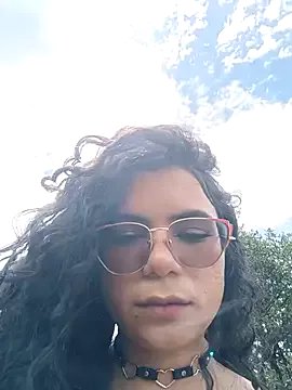 Simone_Miller on StripChat