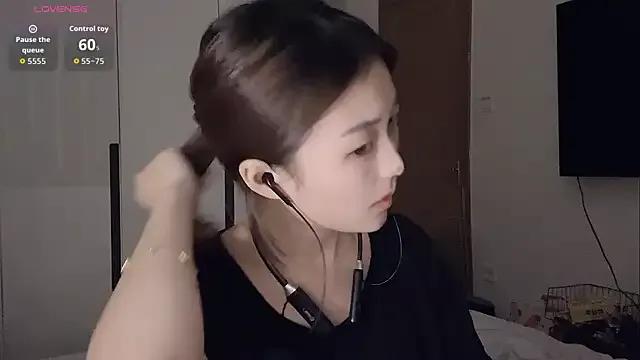 Sweet-Angel999 on StripChat