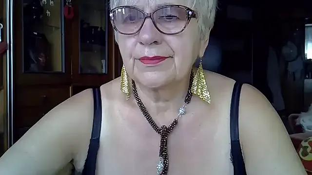SweetCherry27 on StripChat 