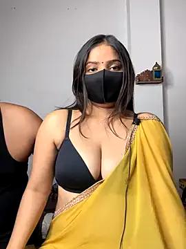 TeaseMeTina on StripChat