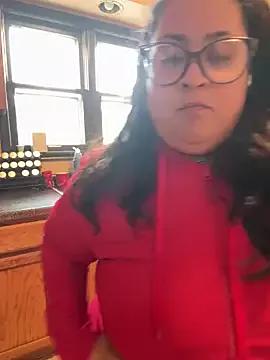 tillymarie34 on StripChat 