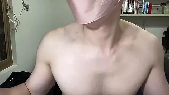 tomtom_henry on StripChat 