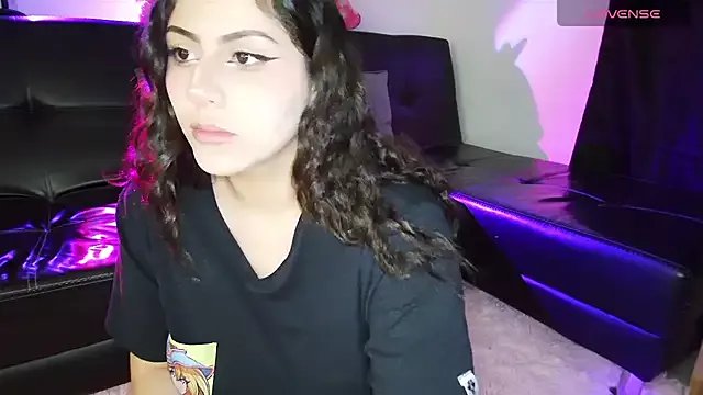 TuWaifuVirtual1 on StripChat