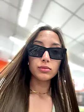 VelvetVixenI on StripChat 