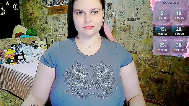 WhisperInTheDarkk on StripChat