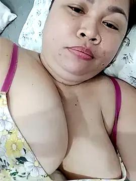 XXLorie_02 on StripChat 