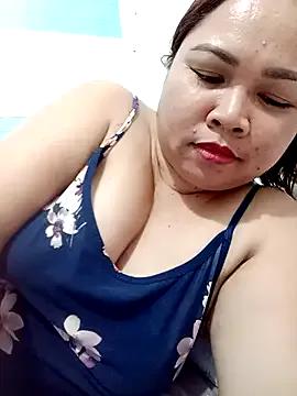 XXLorie_02 on StripChat 