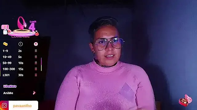 Yessi_rousse — stripping+sucking tits+fingering pussy